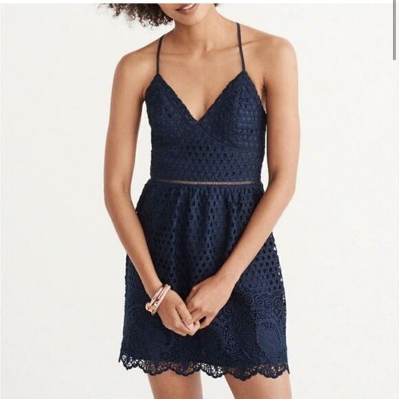 💙 New Abercrombie & Fitch Navy Crochet Mini Dress A&F Dress Small - Picture 2 of 7